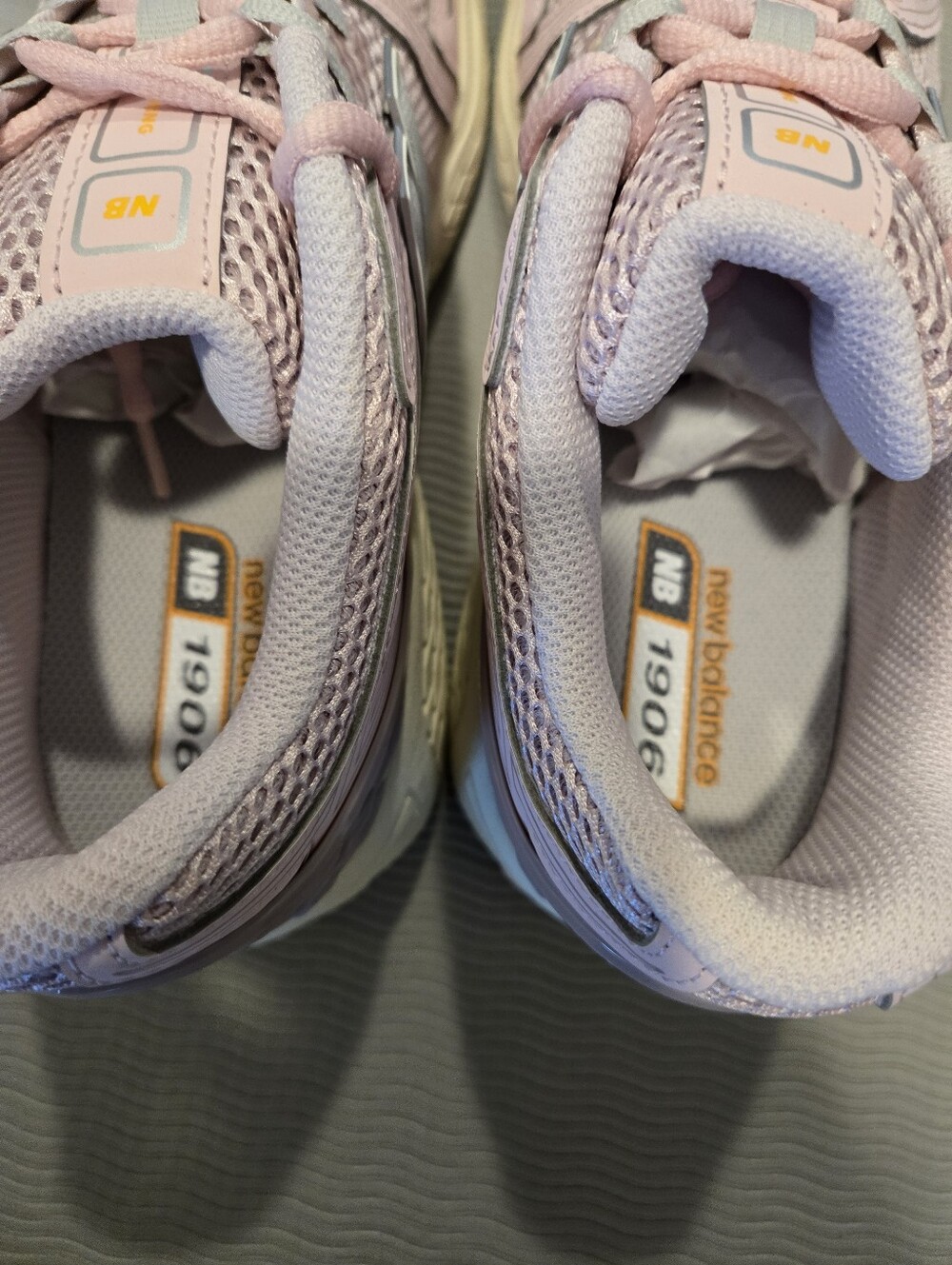 New Balance 1906 Womens 8.5/Youth 7 Shoes NWT - Picture 5 of 8